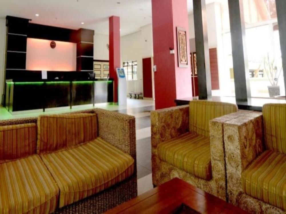 Puteri Beach Resort Port Dickson Esterno foto